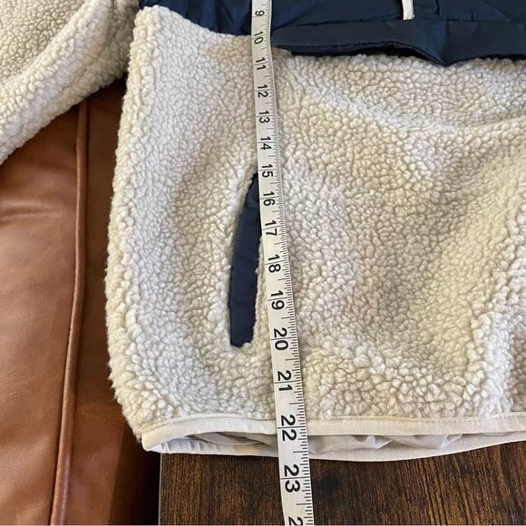 London Fog Dark Blue & Cream Color-Block Puffer-Panel Sherpa Hooded Pullover - Picture 10 of 14